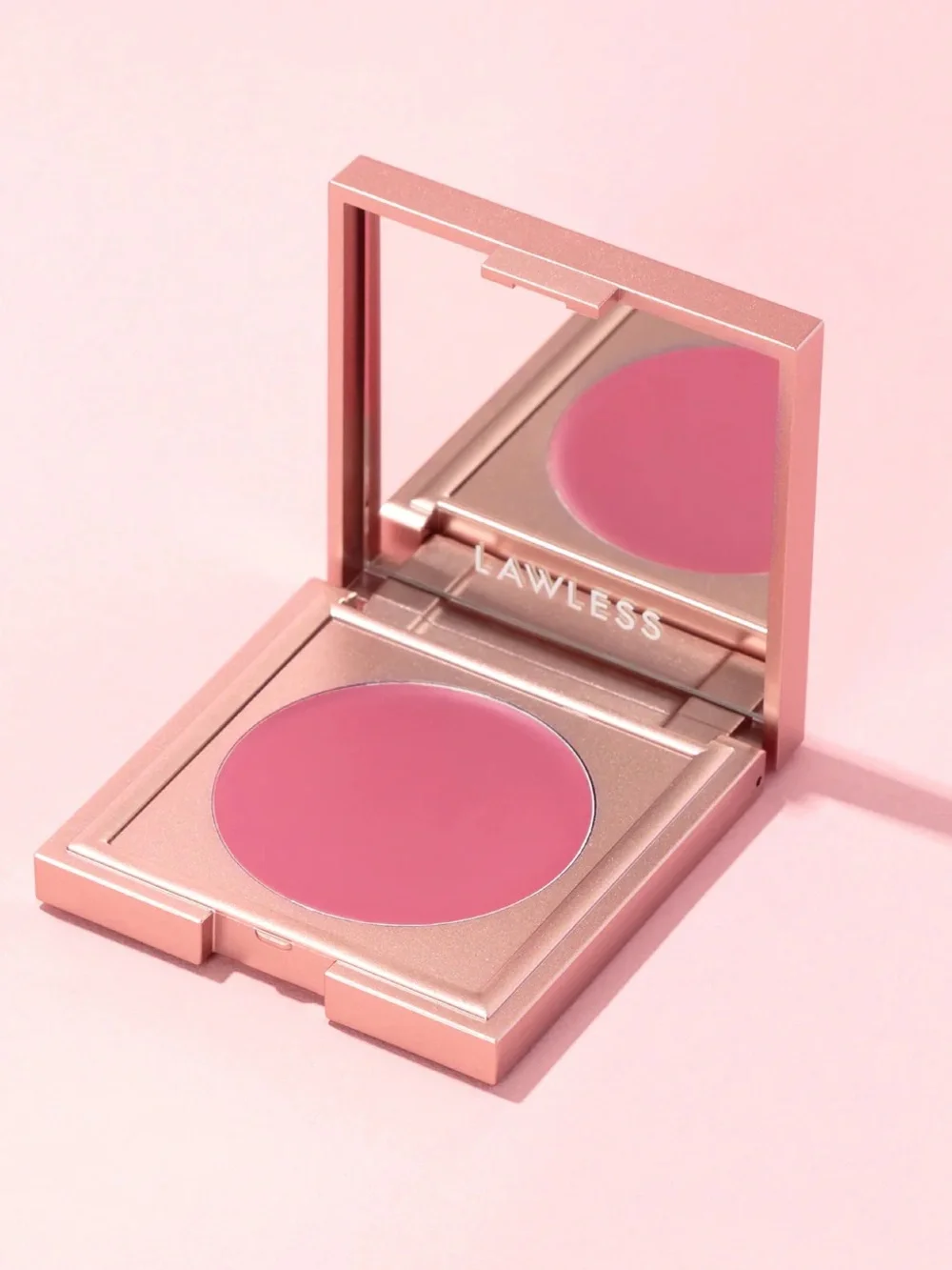 LAWLESS Cream Blush in Duchess, BNIB